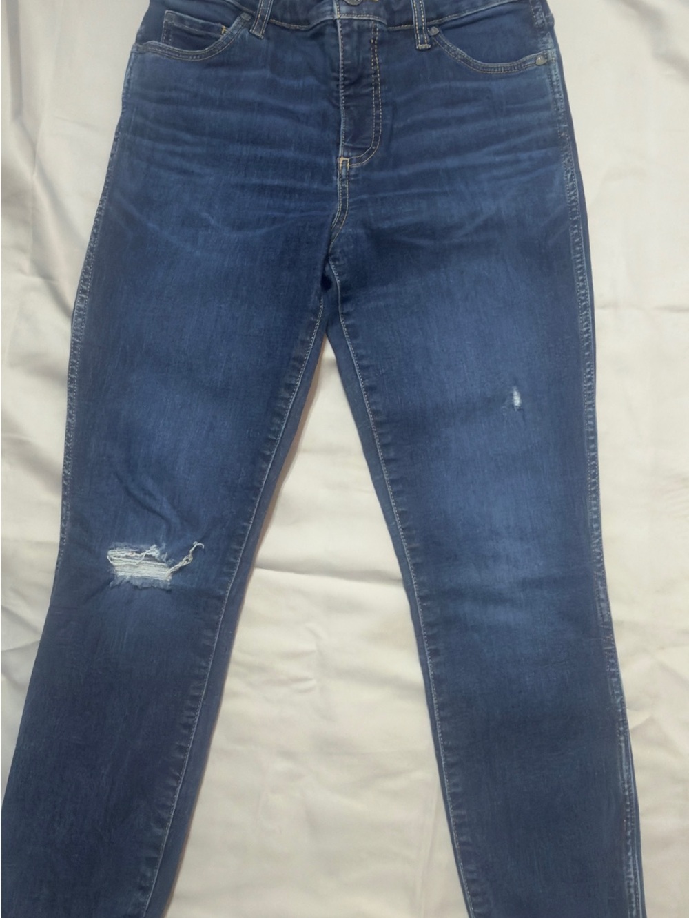 Kut from the Kloth Dark Blue Skinny Jeans with Light Distress